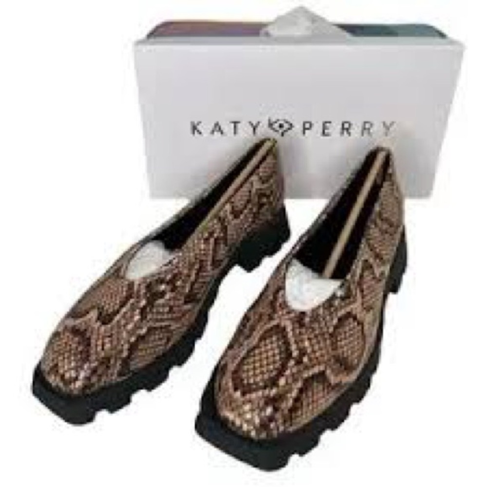 New in Box Katy Perry-The Daarling Slip on loafer snakeskin Pattern sz 8.5
Sale”